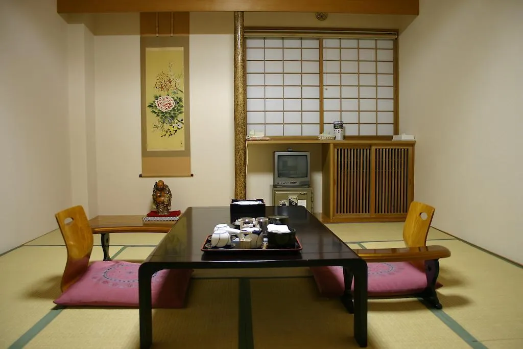 Daikokuya Ryokan Hakodate 2*,
